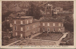 X120311 HERAULT ST SAINT GUILHEM LE DESERT BATIMENT ET JARDIN DE L' ANCIEN MONASTERE - Andere & Zonder Classificatie