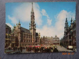 GROTE MARKT - Monumenten, Gebouwen