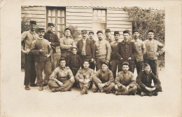 Militaria Carte Photo Soldat Militaire Portrait Groupe Postee De Toul - Personen