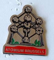 Pin's ATOMIUM BRUSSELS Signé Publirim - Steden