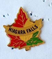 Pin's Niagara Falls Canada - Städte