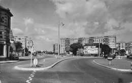 Nanterre -   Carrefour De La Boule  -  Tabac - CPSM °J - Nanterre