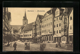 AK Wertheim A. M., Marktplatz Mit Passanten Und Geschäften  - Wertheim