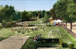 St Honoré  Les Bains Le Parc D'enfants Et Ses  Jeux ( Balançoire , Manège , Tobogan ...timbrée En 1965 - Autres & Non Classés