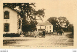 TREFFIEUX PASSAGE A NIVEAU ROUTE D'ABBARETZ - Sonstige & Ohne Zuordnung