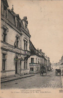 BE23 -(28) NOGENT LE ROTROU -  LA CAISSE D' EPARGNE ET LA RUE SAINT HILAIRE  -  CARRIOLE A CHEVAL   -  2 SCANS - Nogent Le Rotrou