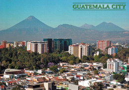 1 AK Guatemala * Blick Auf Die Hauptstadt Guatemala City - Luftbildaufnahme * - Guatemala