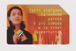 ITALY -  Woman Holding Phonecard Urmet  Phonecard - Pubbliche Ordinarie