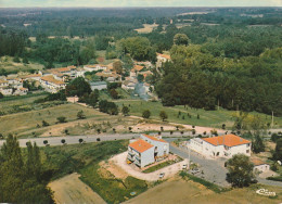 CE22 -(32) BARBOTAN LES THERMES  -  VUE GENERALE AERIENNE  -  CARTE COULEURS   -   2 SCANS - Barbotan