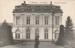 BE 1 -(18) BOURGES  -  ARCHEVECHE  -  VUE PRISE DU JARDIN  -  2 SCANS - Bourges