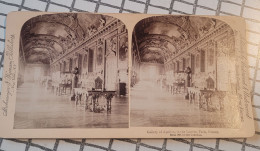 Gallerie D'Apollon, Au Louvre, Paris, France. Underwood Stéréo - Stereoscopes - Side-by-side Viewers