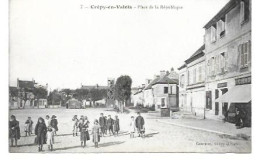 Carte De Juste Aprés La Guerre De 14-18 , Place De La République , Vers 1920, Très Bon état - Crepy En Valois
