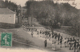 CE1 - MOSTAGANEM ( ALGERIE ) -  PORTE DES MEDJERS  - TIRAILLEURS   -  2 SCANS - Mostaganem