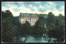 AK Reinhardsbrunn, Schloss Reinhardsbrunn Mit Teich Und Denkmal  - Andere & Zonder Classificatie