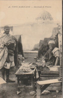 CE8  - TYPES MAROCAINS - MARCHANDS DE FRITURES  -  2 SCANS - Africa