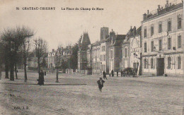 ALnw 4-(02) CHATEAU THIERRY - LA PLACE DU CHAMP DE MARS - HOTEL DE L' ELEPHANT - 2 SCANS - Chateau Thierry