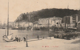 ALnw 8-(06) NICE - LE PORT - ANIMATION - EDIT. PICARD , NICE - 2 SCANS - Transport Maritime - Port