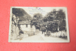 Lago Di Como Argegno Brienno Il Ristorante Grotto Dei Platani NV + Lieve Segno Di Piega Centrale Verticale - Como