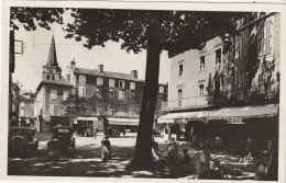 ALnw 12-(09) SAINT GIRONS - LE GRAND CAFE ET ENTREE DE LA RUE GALY CAZALAT - 2 SCANS - Saint Girons