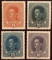 Austria 1917 CARLO I Mi 221-224 ** - Unused Stamps