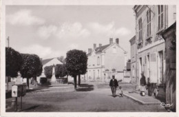 PRUNIERS Place De La Mairie - Other & Unclassified