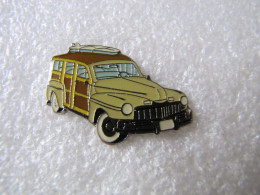 PIN'S   CHRYSLER  ROYALE  STATION  WAGON   WOODY   1949 - Autres & Non Classés