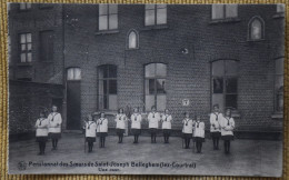 Pensionnat Des Soeurs De Saint-Joseph - Une Cour - élèves - Bellegem (lez-Courtrai) - Nels, Vers 1920 - Kortrijk