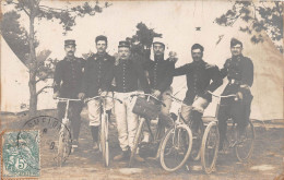 MOURMELON LE GRAND - Carte Photo - Militaria - 24ème Régiment - Cyclistes - Mourmelon Le Grand