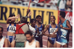 Photo Originale . ATHLETISME ATHENES 1997 DELPHINE COMBE SYLVIANE FELIX . PATRICIA GIRARD  Et CHRISTINE AARON - Deportes