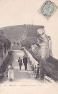 Le Treport  Tres Animée Escalier De La Falaise1908 - Le Treport