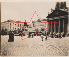 Photo 1901 BRUSSEL (Bruxelles) - La Place Royale, Tramway (A255) - Places, Squares