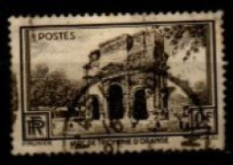FRANCE    -   1938 .   Y&T N° 389 Oblitéré.  Arc De Triomphe D 'Orange. - Usati