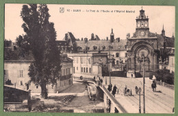 CPA - COTE D'OR - DIJON - LE PONT DE L'OUCHE ET L'HOPITAL GÉNÉRAL - Petite Animation - Dijon