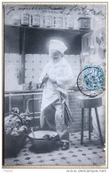 Cpa Ak Pk Enfant Cuisinier Série Cuisine Fourneau Marmiton .nettoyage Des Poireaux.2 Scans.dos Simple..1903 Pots à épice - Altri & Non Classificati