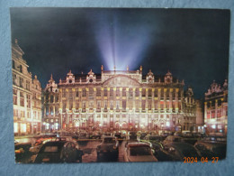 GROTE MARKT   HET HERTOGENHUIS - Bruselas La Noche