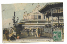 CPA -TROUVILLE - La Terrasse Du Grand Salon à L'Heure Du Concert - LL - N° 143 - Animé - - Trouville