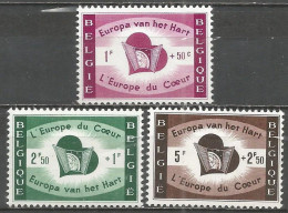 Belgique - Europe Du Coeur - Aide Aux Personnes Déplacées - N°1090 à 1092 ** - Unused Stamps