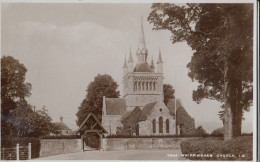 C10. Vintage Postcard. Whippingham Church. Isle Of Wight - Other & Unclassified