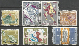 Belgique - Folklore - Anvers, Mons, Eupen, Stavelot, Ypres - N°1114 à 1120 * - Unused Stamps