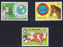 Netherlands Antilles 1979 Serie 3v Conference On Foot And Mouth Disease Cattle Cow Hors Goat Farm Animals RICAZ MNH - Antillen