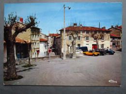 CP 69 Rhône POMMIERS Prés Anse La Place Et Rue De L'église,café De La Place,l'épicerie Voiture Sport Et DS 19 Citroën - Anse