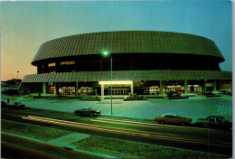 49809 - Australien - Perth , Entertainment Centre At Dusk - Gelaufen 1976 - Perth