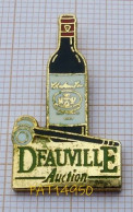 PAT14950 DEAUVILLE AUCTION VENTES Aux ENCHERES BOUTEILLE De VIN De BORDEAUX MARTEAU De COMMISSAIRE PRISEUR En  EGF - Associazioni