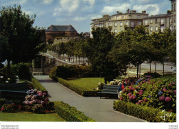 29 BREST N°3073 Le Cours D'AJOT Et Le Château VOIR DOS - Brest