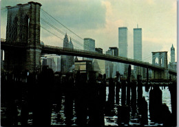 49955 - USA - New York City , Brooklyn Bridge And Worlsd Trade Center - Nicht Gelaufen 1981 - Autres & Non Classés