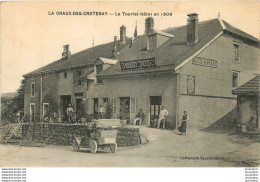 LA CHAUX DES CROTENAY LE TOURIST HOTEL EN 1909 ET VIEILLE AUTOMOBILE - Sonstige & Ohne Zuordnung