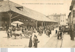 LA COTE ST ANDRE LA HALLE UN JOUR DE MARCHE - La Côte-Saint-André