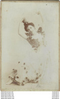 CDV PHOTO XIXe DANSEUSE ESPAGNOLE FORMAT 17 X 11 CM - Alte (vor 1900)