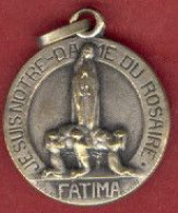 ** MEDAILLE  N. D.  ROSAIRE - FATIMA   +  2  PORTE - CLEFS ** - Religione & Esoterismo