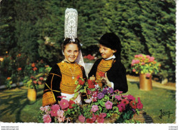 Les Petits Bigoudens Région De COMBRIT Entre Pont L'Abbé Et Ste Marine Folklore Costumes Coiffes VOIR DOS - Combrit Ste-Marine